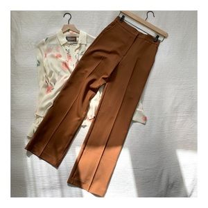 Flat Front Cognac trousers